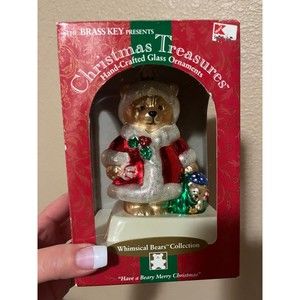 2000 Winnie the Pooh glass ornament